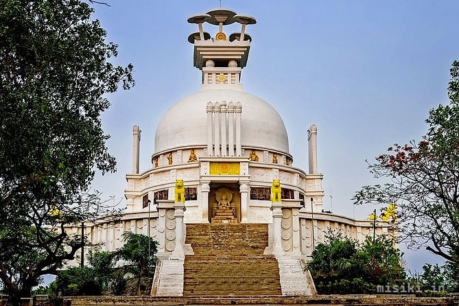 Dhauli Shanti Stupa: Your Complete Local Guide