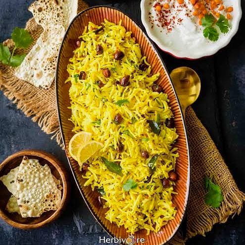 LEMON RICE with Raita and papad