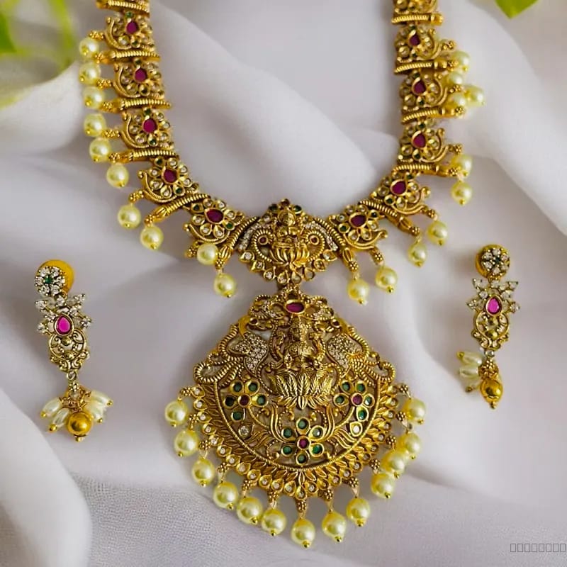 gold temple necklace set