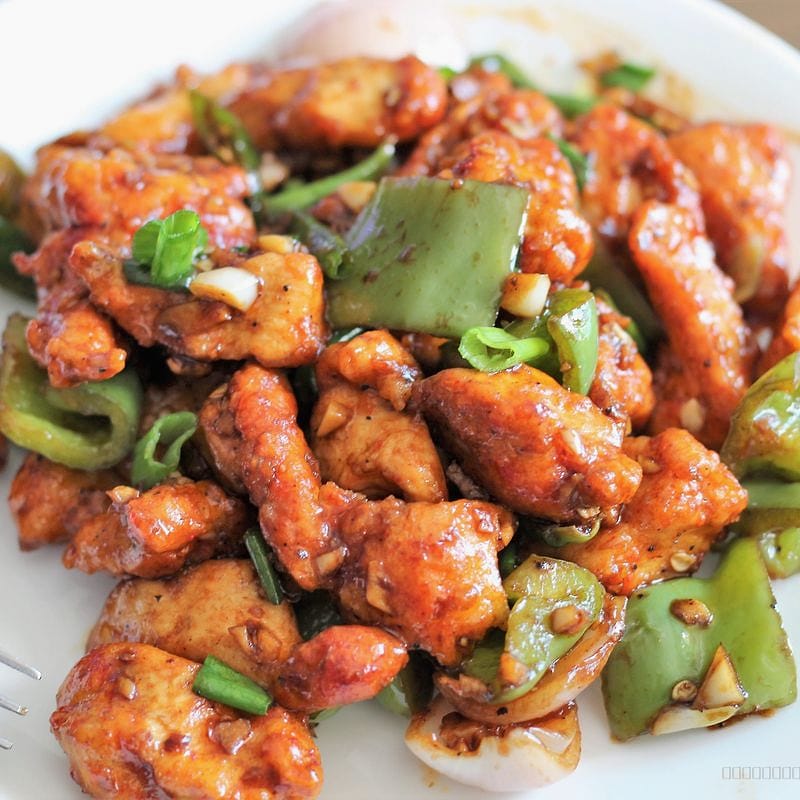 CHILLI CHICKEN