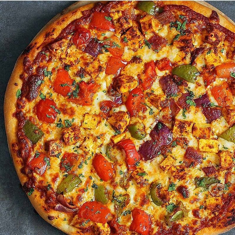 Paneer veg pizza normal size 