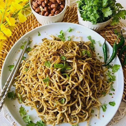 Thecha chowmin (minimum  2 orders)