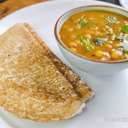 Chakuli matar tarakari 