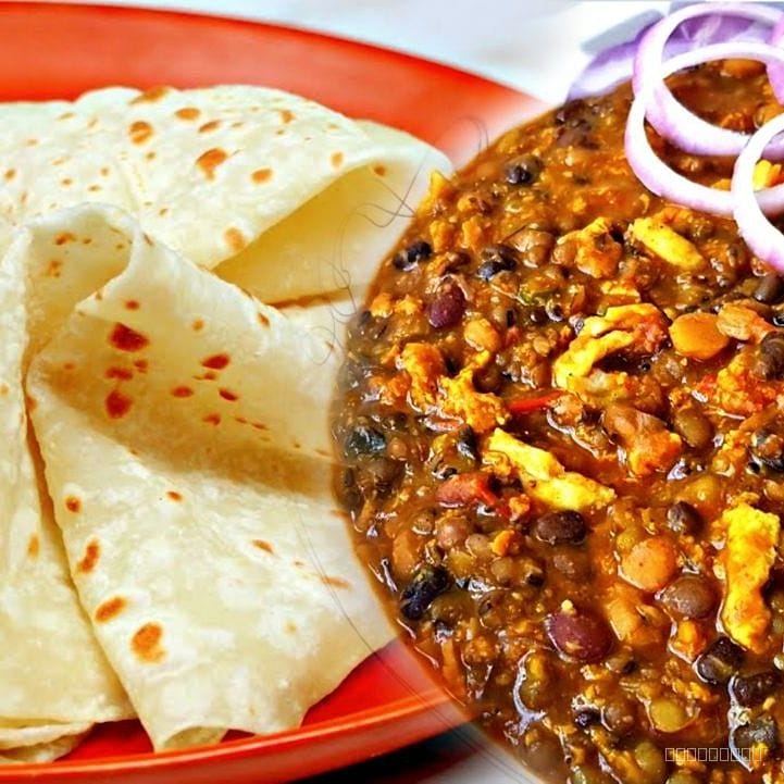 Mix dal tadka and roti (4)